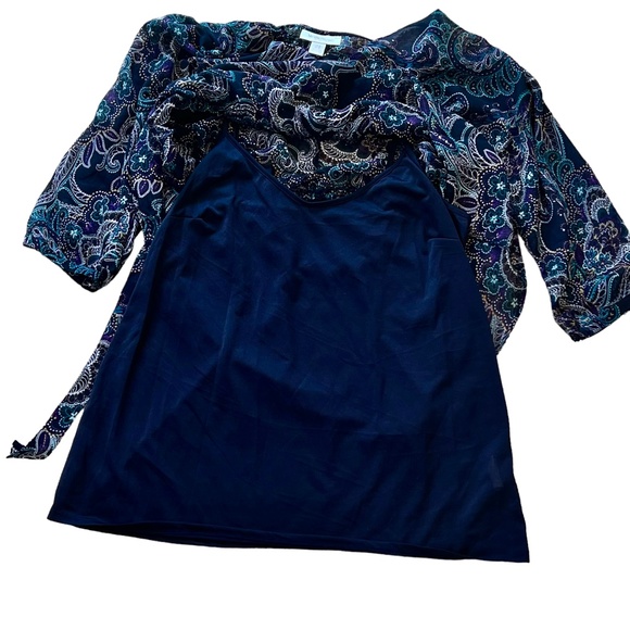 Motherhood Maternity semi-sheer navy paisley blouse w/integrated camisole size M - Picture 9 of 12